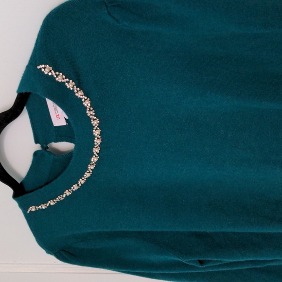 Liz Claiborne Size L Green Top with Rhinestone Faux Pearl Neckline - Picture 2 of 6